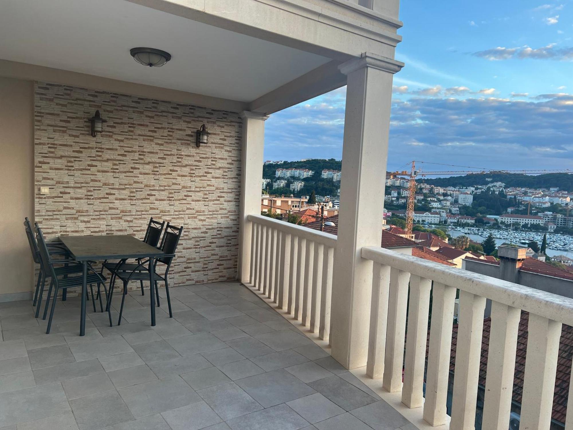 Apartment Violeta 1 With Private Terrace Дубровник Екстер'єр фото