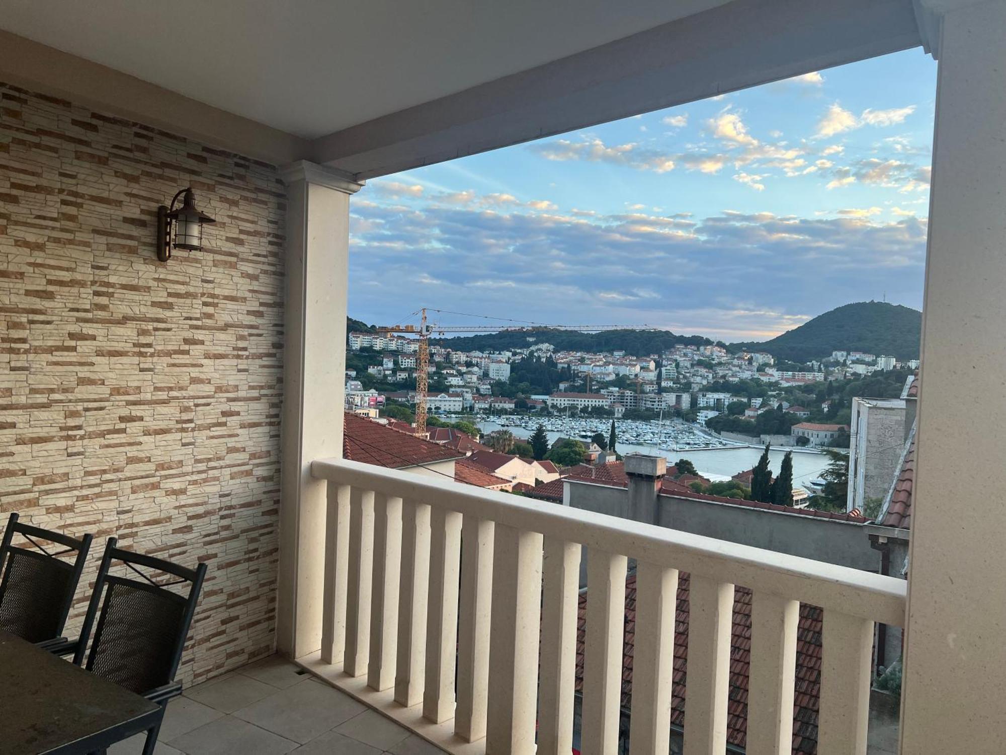 Apartment Violeta 1 With Private Terrace Дубровник Екстер'єр фото